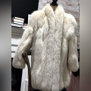 STUNNING SNOW FOX fur coat /stroller cream, grey and white. FULL pelts, imported